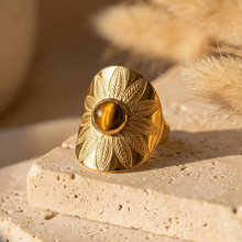 Bague Ajustable "Mandala Solaire" en Œil de Tigre
